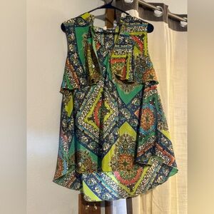 Cousin Earl women MEDIUM Colorful Sleeveless Blouse party outdoor paisley beach